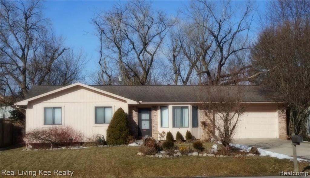 2740 Hartline Drive Rochester Hills, MI 48309 - Photo 1 of 15