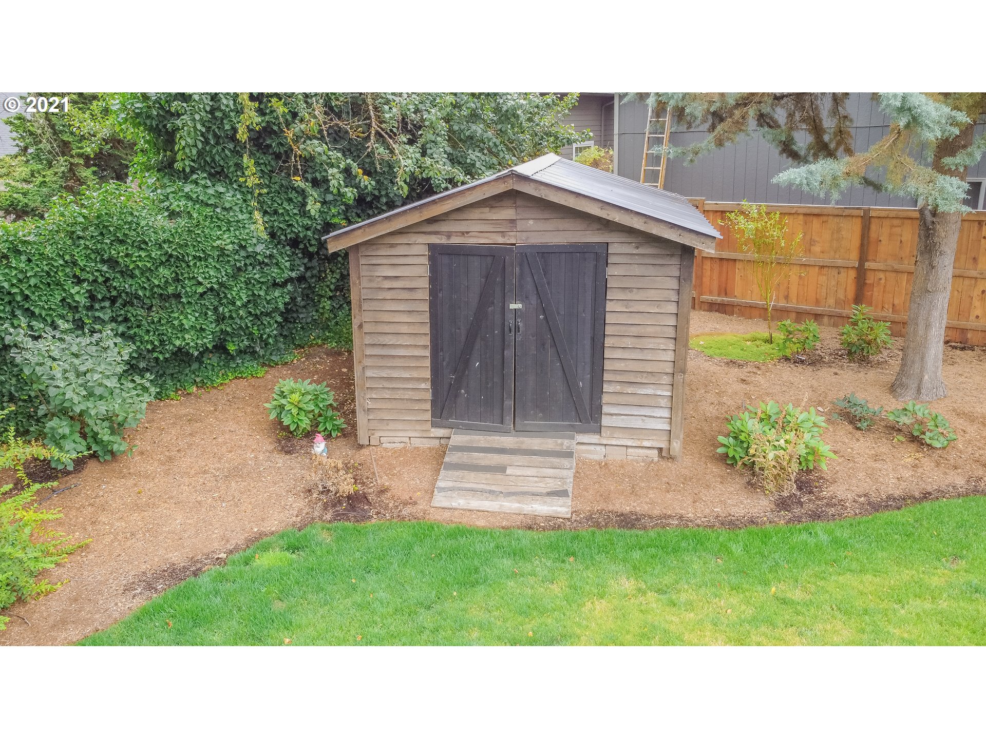 2132 Fairway Loop Eugene, OR 97401 - Photo 25 of 31 Gallery Image 25