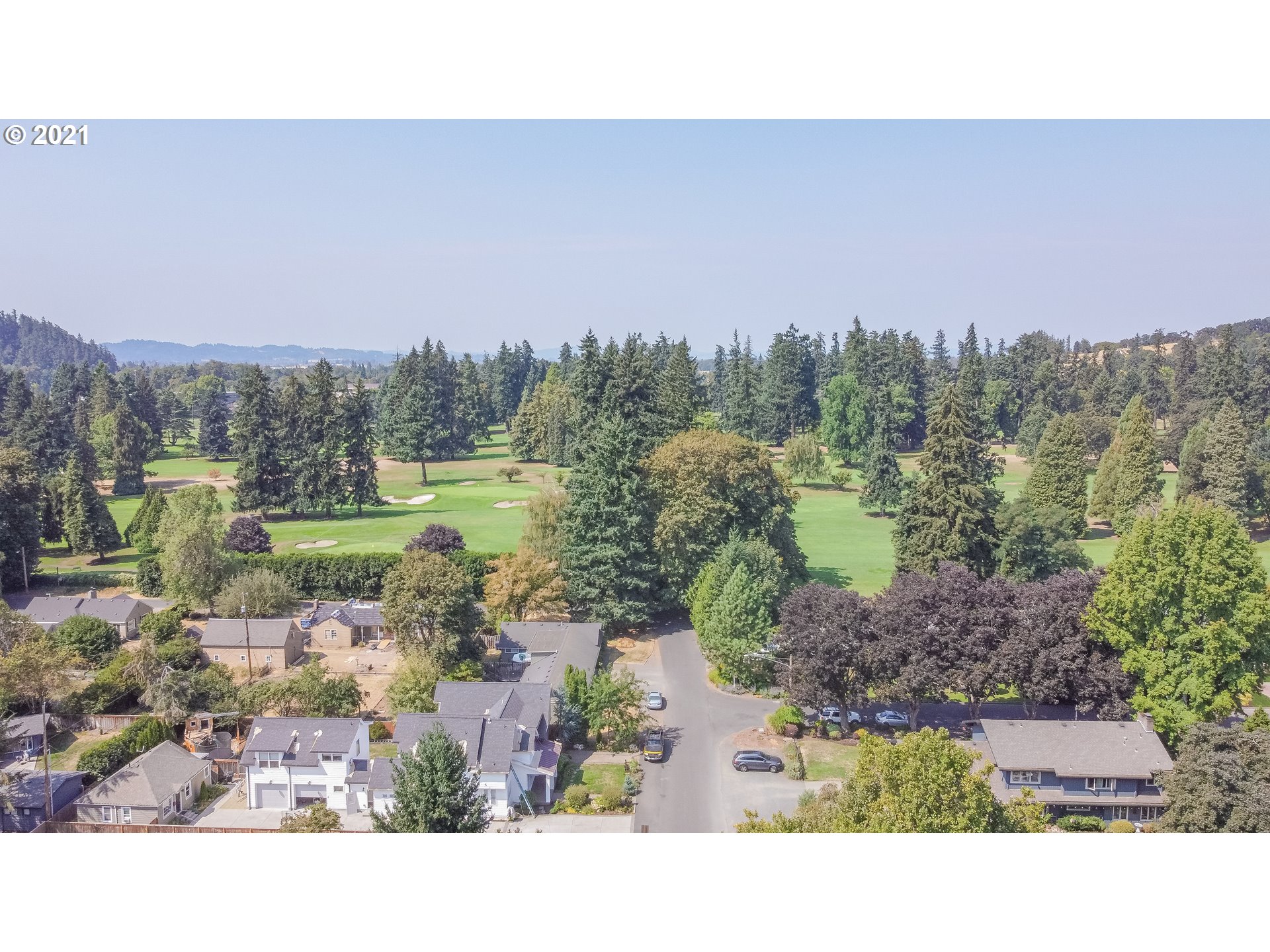 2132 Fairway Loop Eugene, OR 97401 - Photo 28 of 31 Gallery Image 28