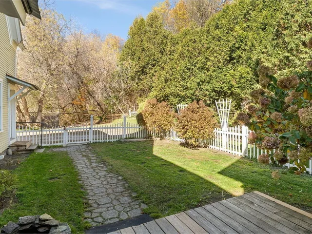 $625,000 | 11 Slapp Hill, Hardwick, VT 05843