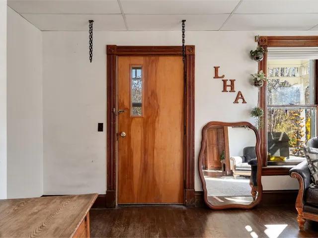 $625,000 | 11 Slapp Hill, Hardwick, VT 05843