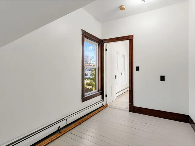 $625,000 | 11 Slapp Hill, Hardwick, VT 05843