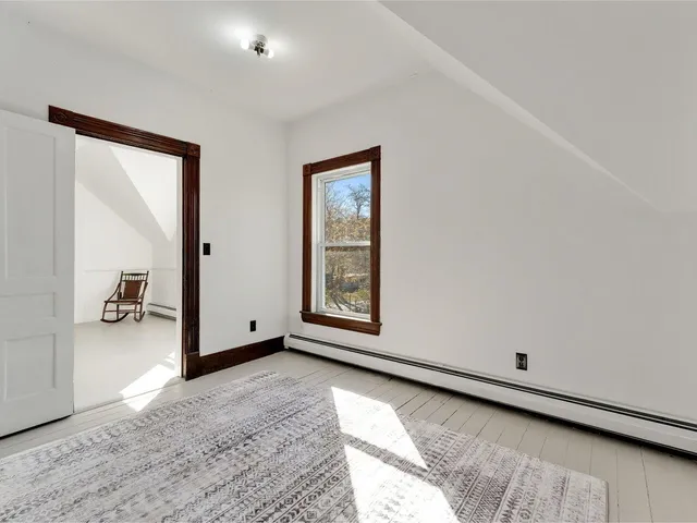 $625,000 | 11 Slapp Hill, Hardwick, VT 05843