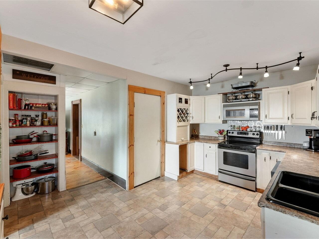 11 Slapp Hill Hardwick, VT 05843 - Photo 10 of 60