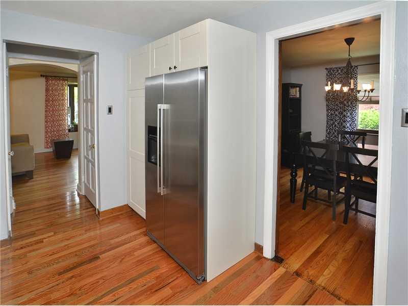 205 Overdale Road Forest Hills, PA 15221 - Photo 4 of 23 Kitchen.