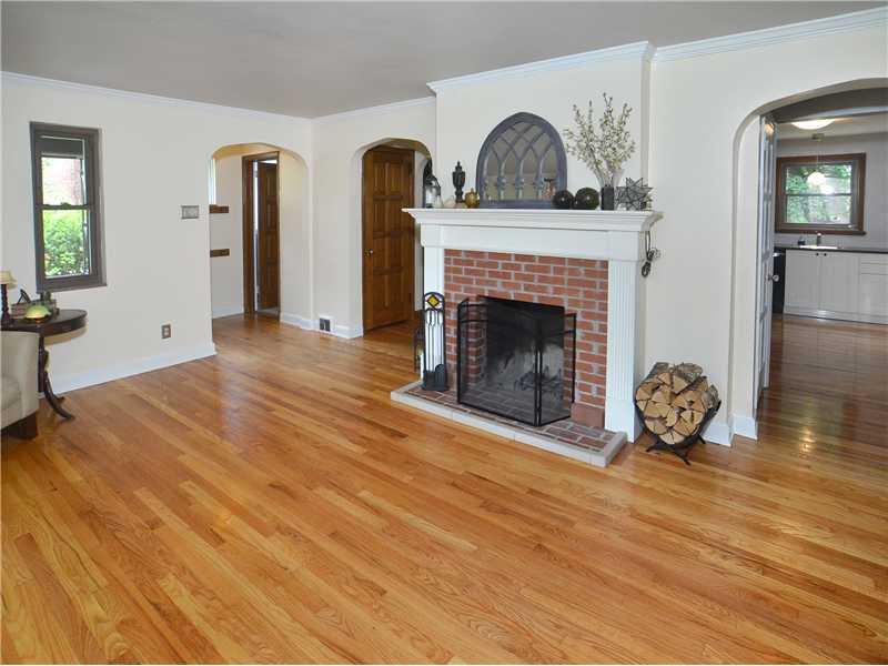 205 Overdale Road Forest Hills, PA 15221 - Photo 7 of 23 Living Room.