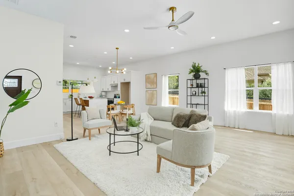 $340,000 | 4939 Driskill Street, San Antonio, TX 78228