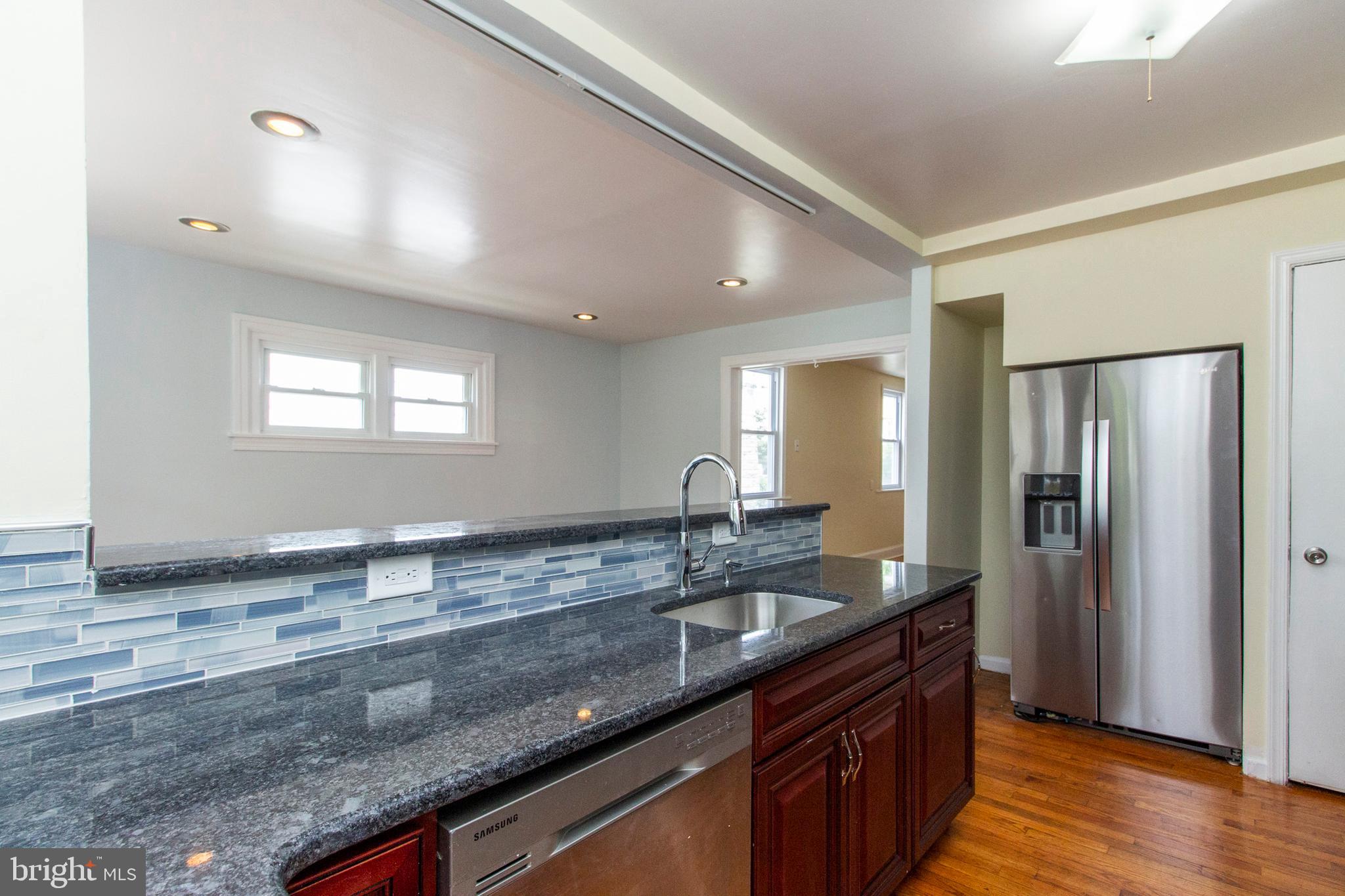 7508 Parkview Road Upper Darby, PA 19082 - Photo 21 of 33 Kitchen