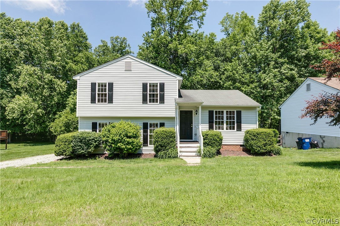 6806 Hedges Road Richmond, VA 23224 - Photo 1 of 25 Gallery Image 1
