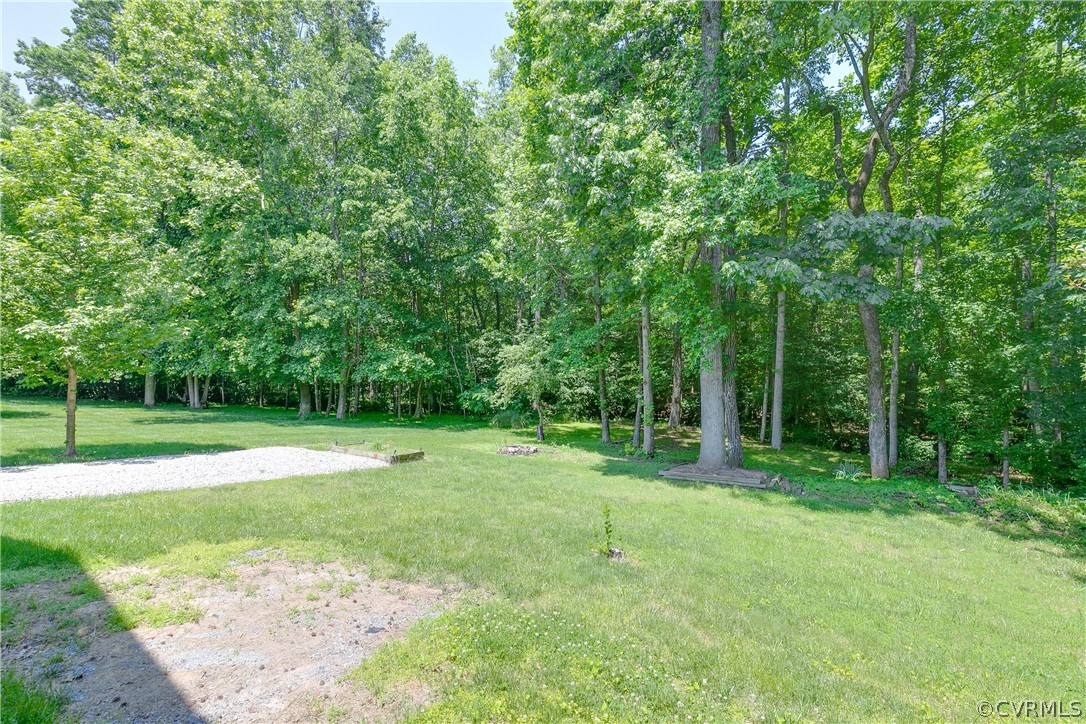 6806 Hedges Road Richmond, VA 23224 - Photo 22 of 25 Gallery Image 22