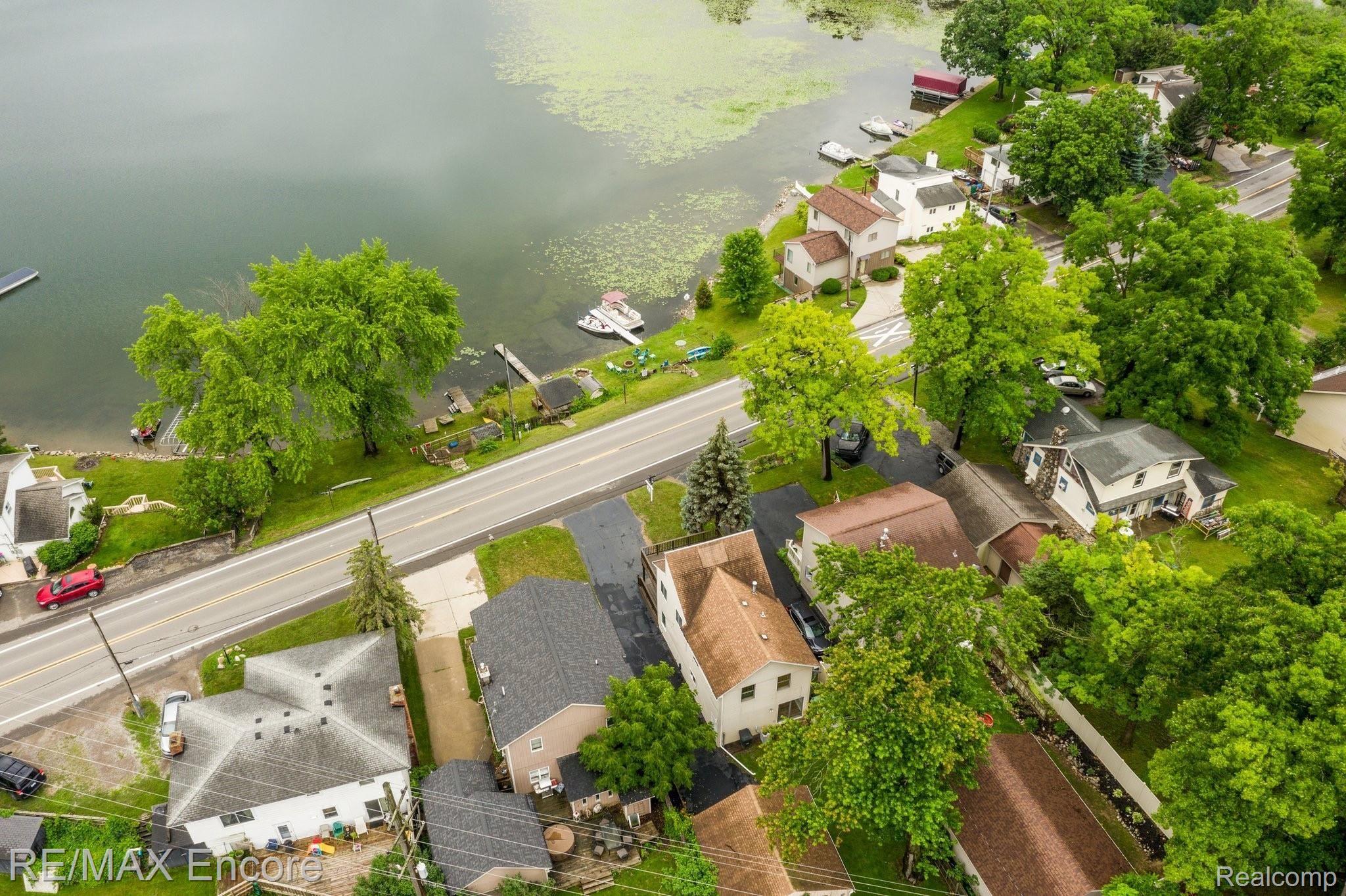 7238 Andersonville Road Clarkston, MI 48346 - Photo 29 of 33 Aerial View of Property