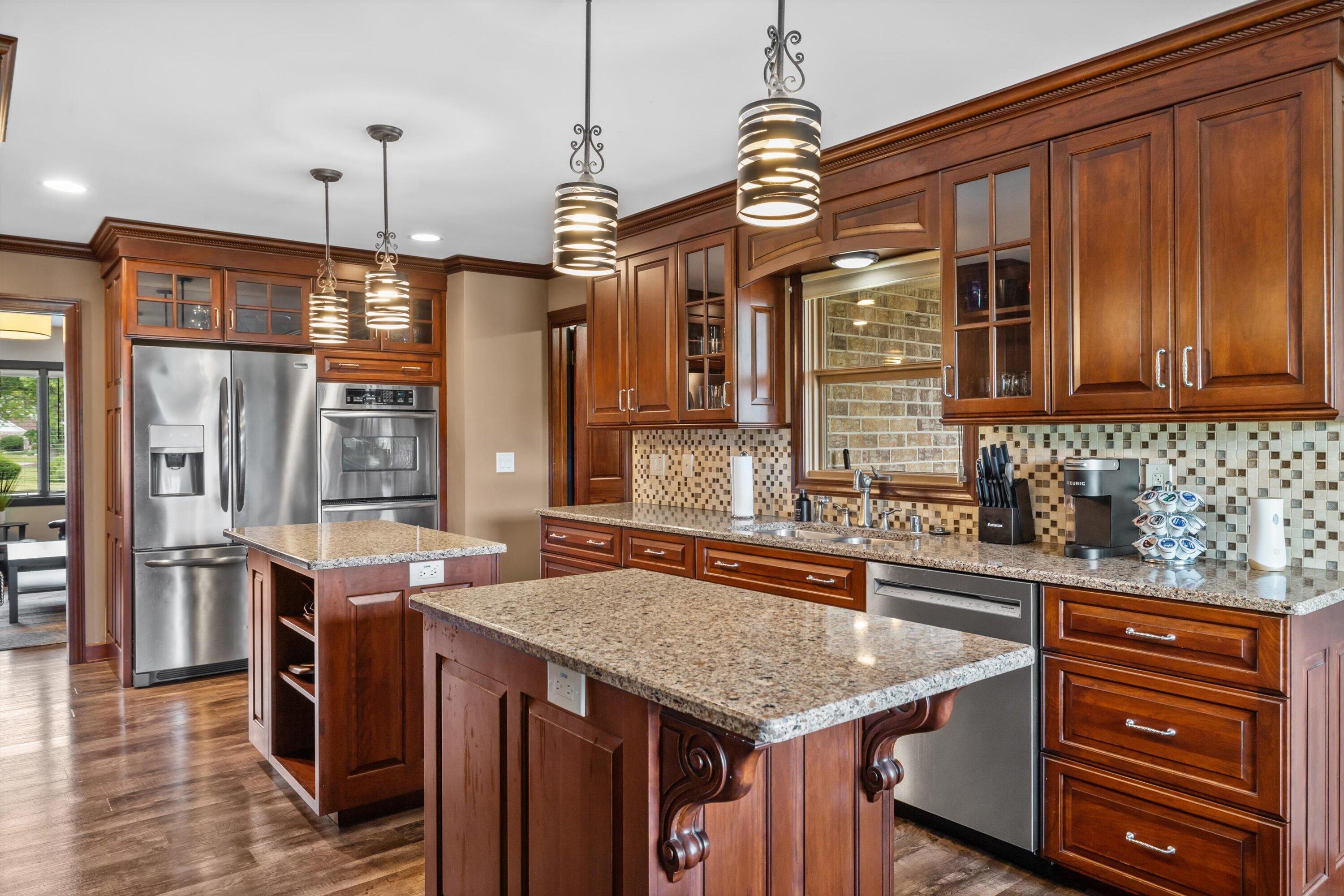 3 Shorewood Court Wind Point, WI 53402 - Photo 8 of 57 Kitchen