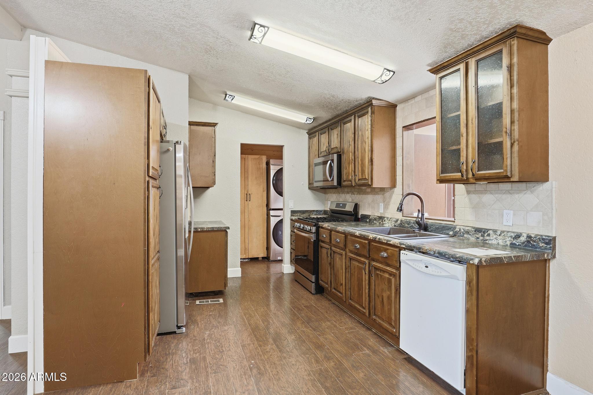 508 West Frontier Street Payson, AZ 85541 - Photo 17 of 30 kitchen
