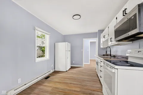 $225,000 | 423 North Holmes Avenue, Indianapolis, IN 46222