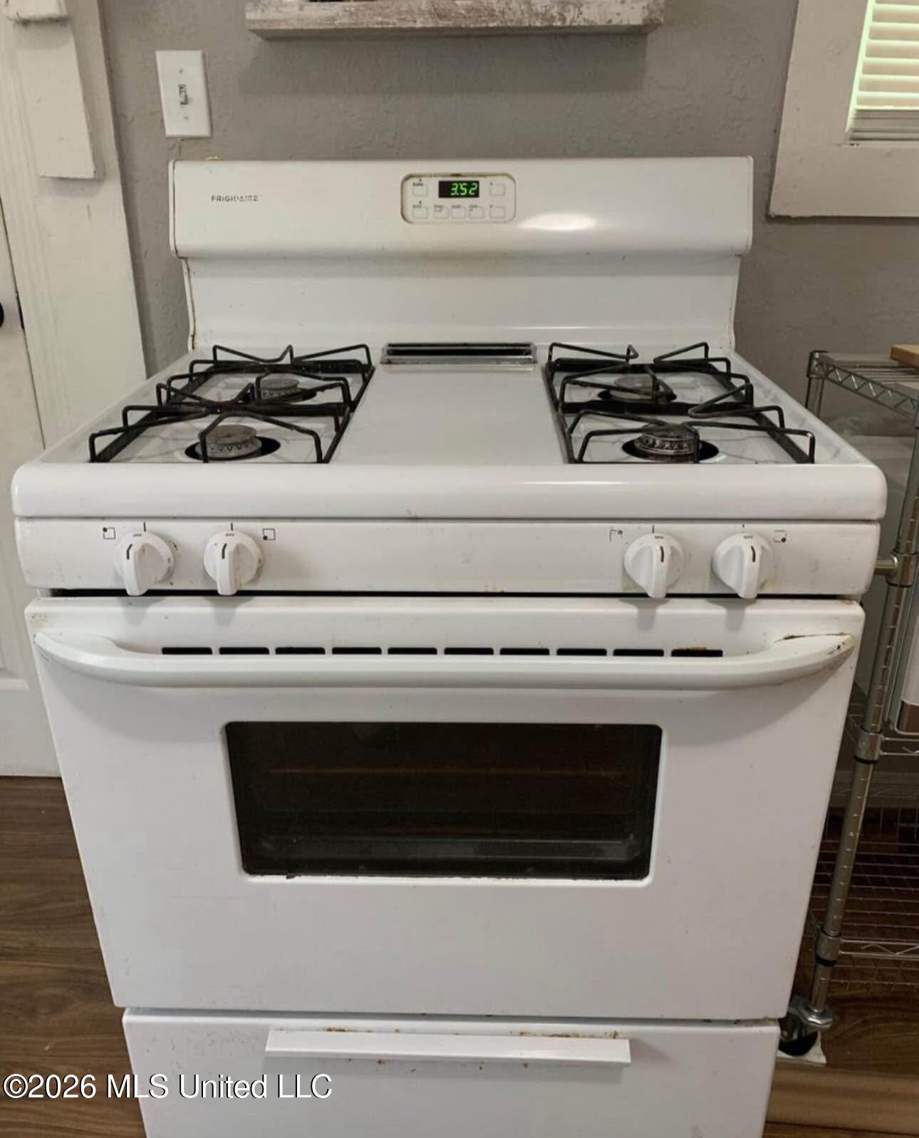 353 Walnut Street Canton, MS 39046 - Photo 13 of 22 IMG_7081 2