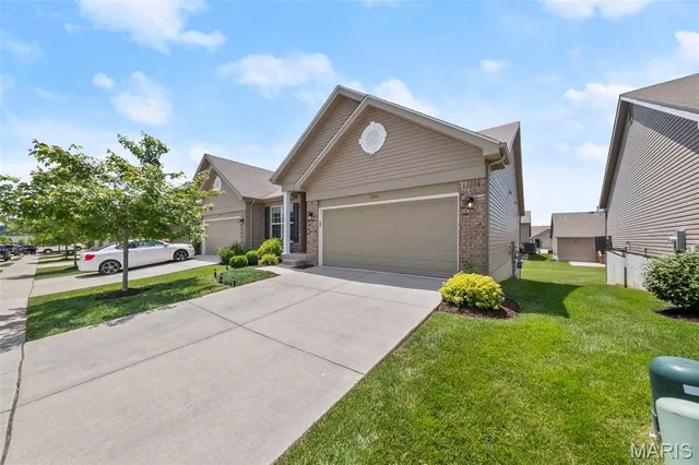 $325,000 | 5341 Trailhead Court, Eureka, MO 63025