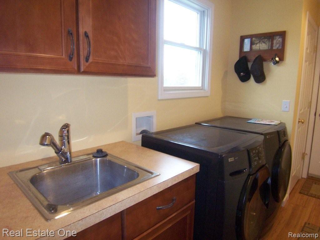 2916 Swarthout Road Pinckney, MI 48169 - Photo 23 of 24 Laundry Rm