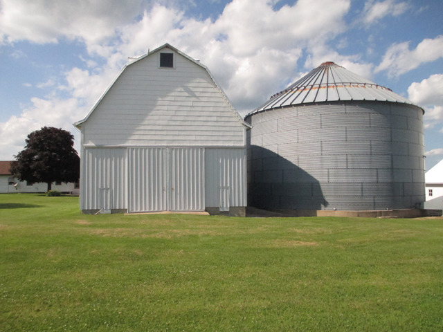 814 North 3450th Road Utica, IL 61373 - Photo 9 of 11 Gallery Image 9