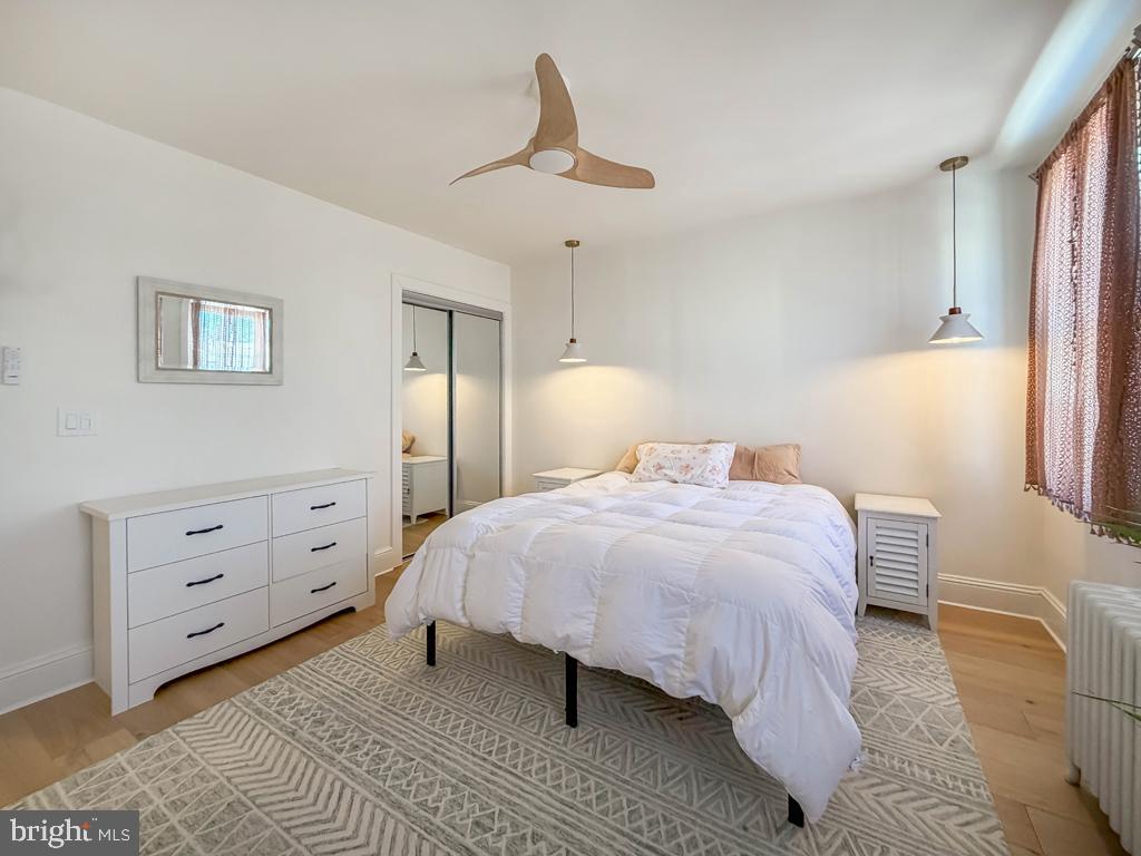 213 New Brook Street Bristol, PA 19007 - Photo 21 of 37 a bedroom with a bed and a window