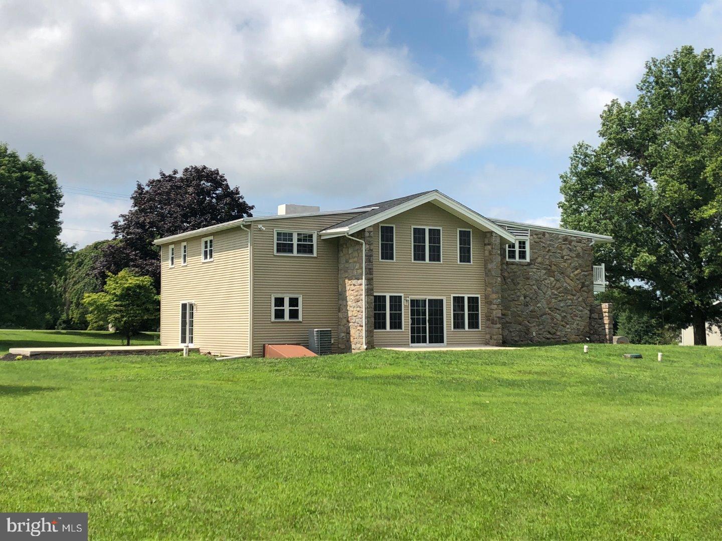 511 Kolb Road Spring City, PA 19475 - Photo 2 of 25