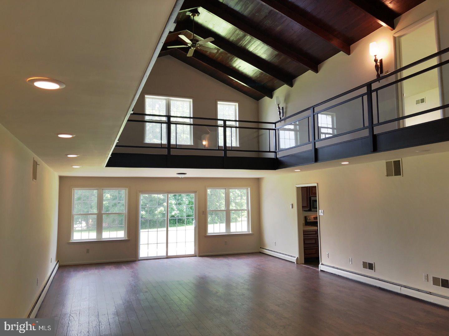 511 Kolb Road Spring City, PA 19475 - Photo 7 of 25 Great Room