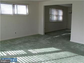 128 Longview Drive Springfield, PA 19064 - Photo 5 of 12 Gallery Image 5