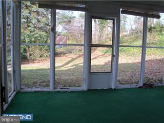 128 Longview Drive Springfield, PA 19064 - Photo 8 of 12 Gallery Image 8