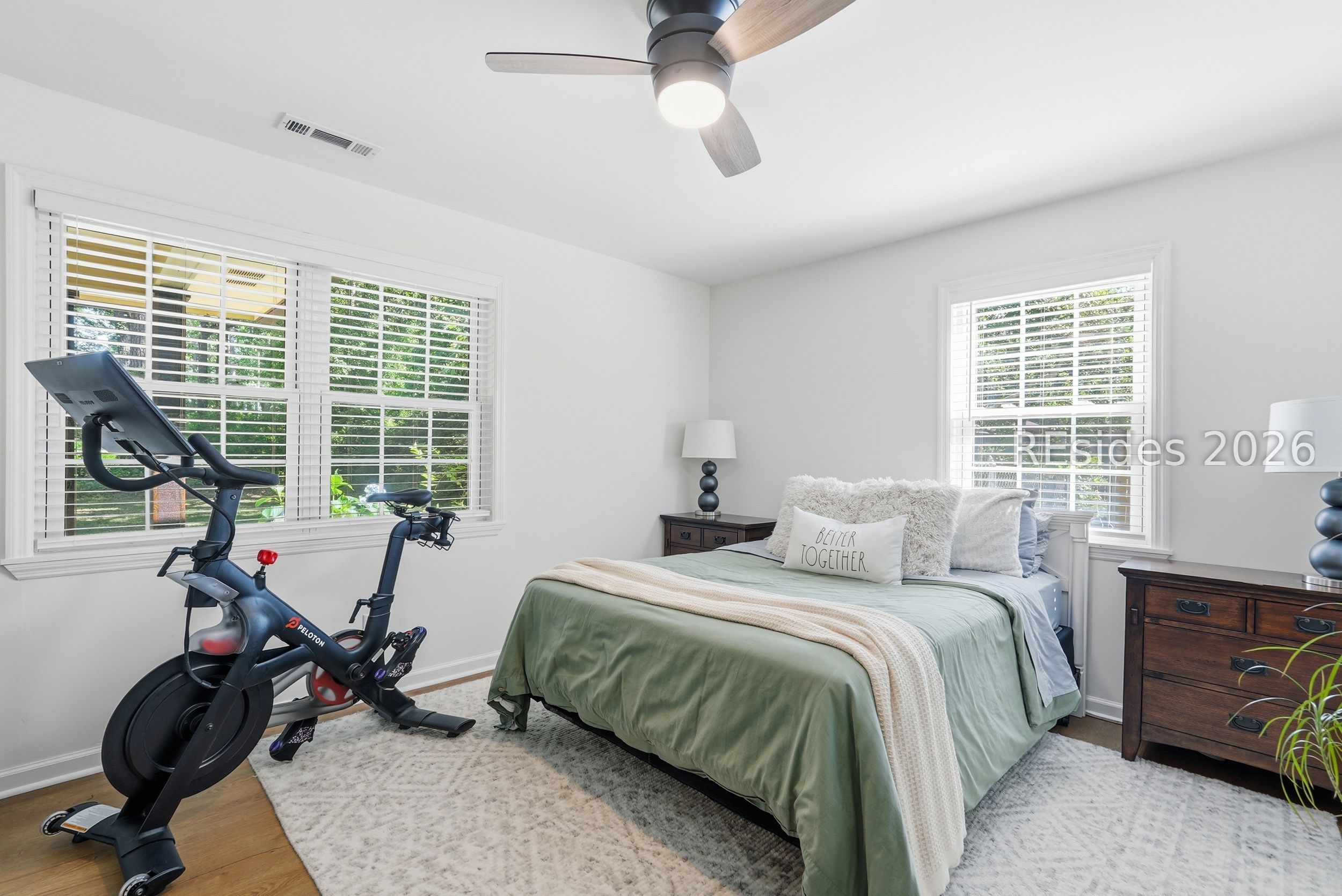 662 Old House Road Ridgeland, SC 29936 - Photo 18 of 54 Bright and comfortable guest bedroom.