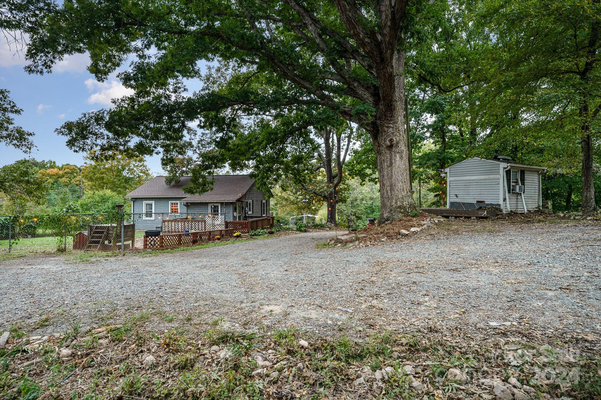 151 Maple Tree Road Lexington, NC 27292 - Photo 10 of 25 Gallery Image 10