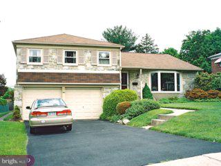 1833 Rowland Road Abington, PA 19001 - Photo 1 of 6 Gallery Image 1