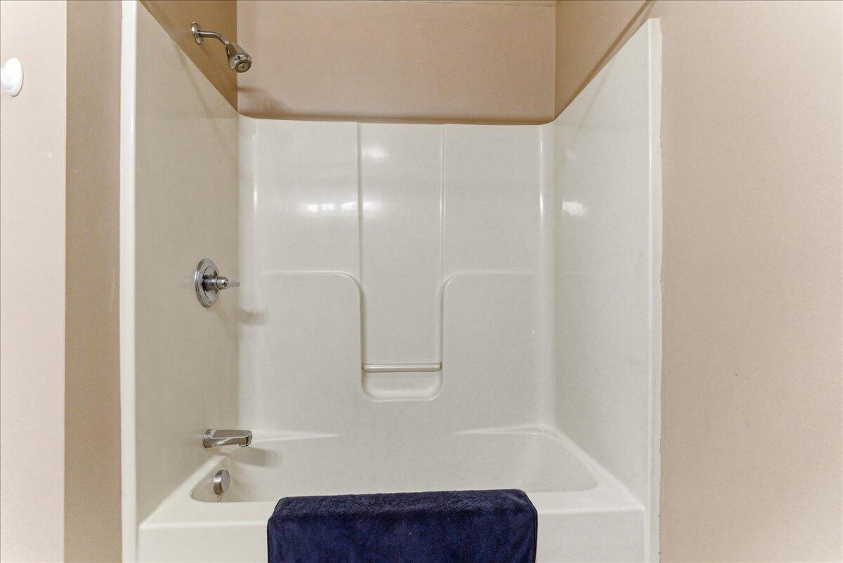 553 Stanley Road Winthrop, ME 04364 - Photo 25 of 56 36-553 Stanley Rd_Winthrop_ME-37