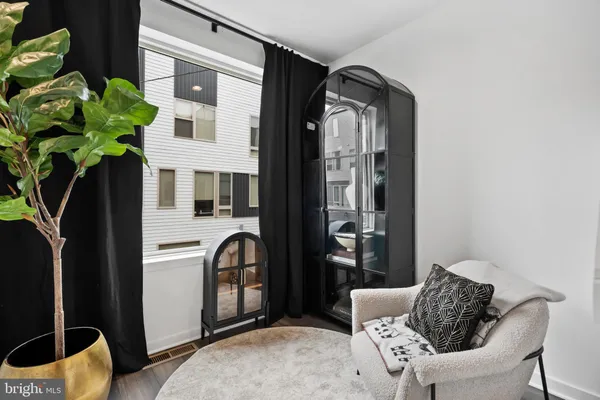 $815,000 | 3011 Sunrise Walk, Philadelphia, PA 19125