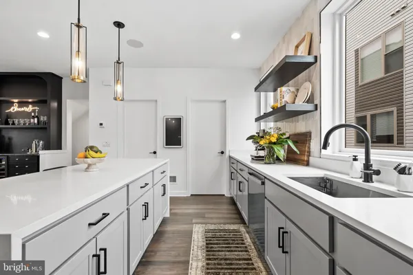 $815,000 | 3011 Sunrise Walk, Philadelphia, PA 19125