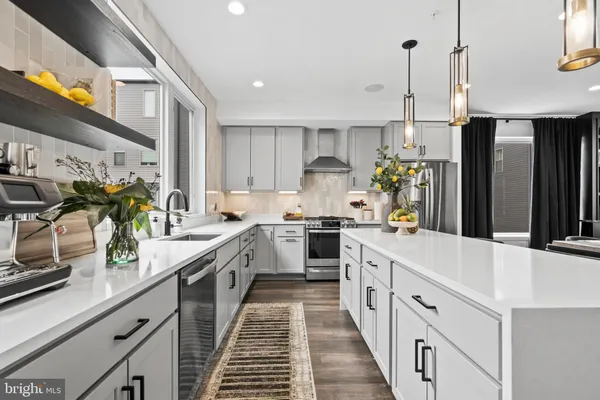 $815,000 | 3011 Sunrise Walk, Philadelphia, PA 19125