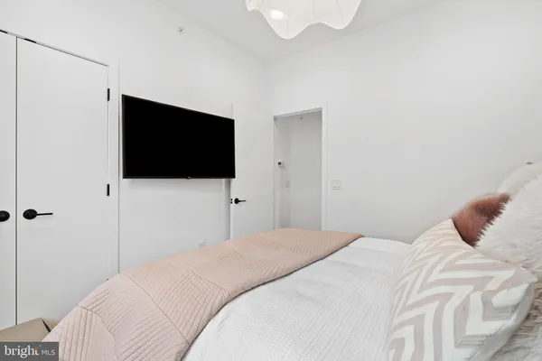 $815,000 | 3011 Sunrise Walk, Philadelphia, PA 19125