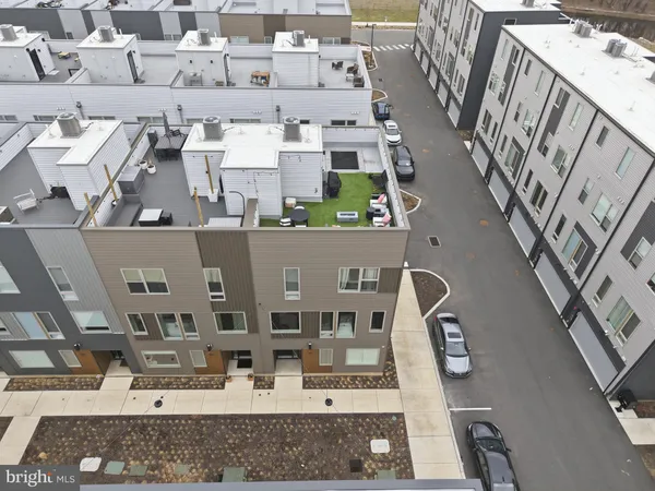 $815,000 | 3011 Sunrise Walk, Philadelphia, PA 19125