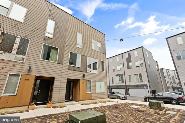 $815,000 | 3011 Sunrise Walk, Philadelphia, PA 19125