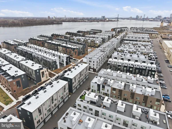 $815,000 | 3011 Sunrise Walk, Philadelphia, PA 19125