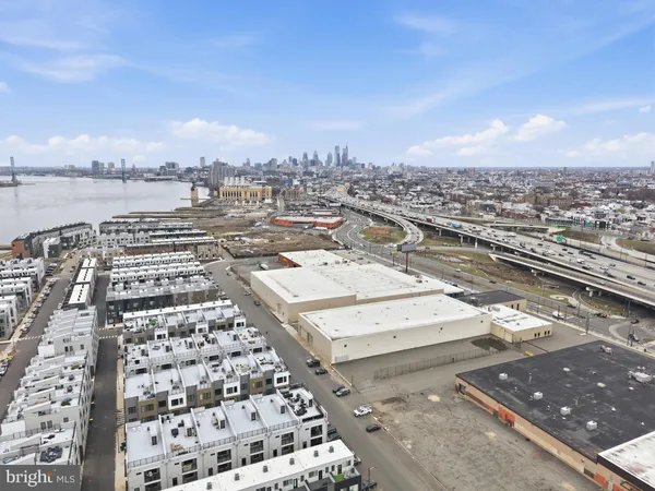 $815,000 | 3011 Sunrise Walk, Philadelphia, PA 19125