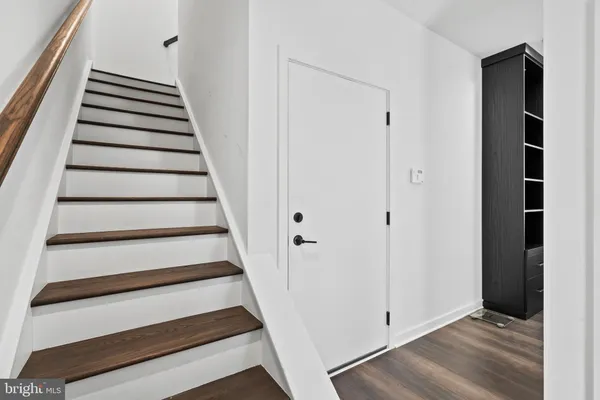 $815,000 | 3011 Sunrise Walk, Philadelphia, PA 19125