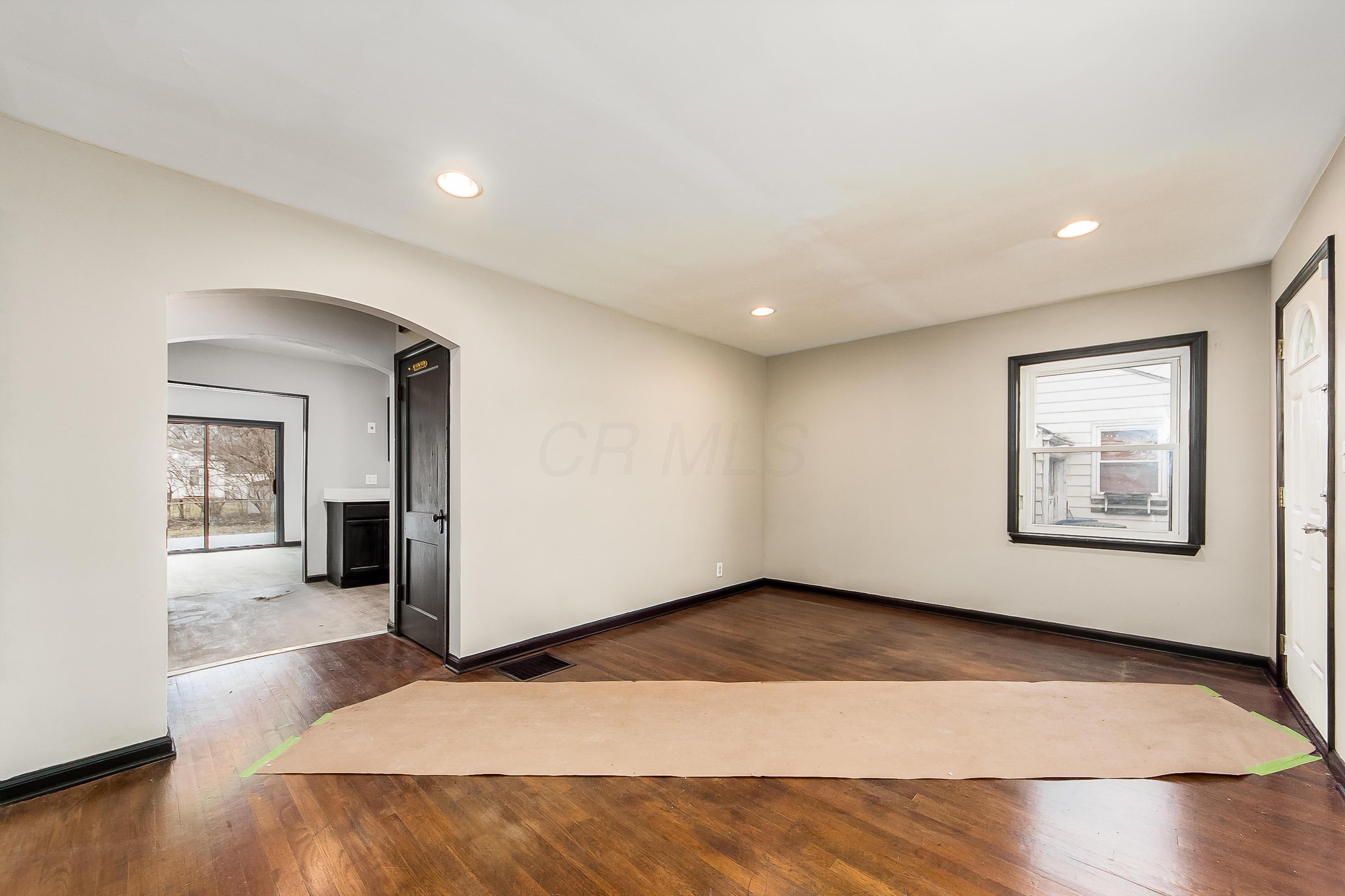 199 Lowell Road Columbus, OH 43209 - Photo 8 of 24 Gallery Image 8