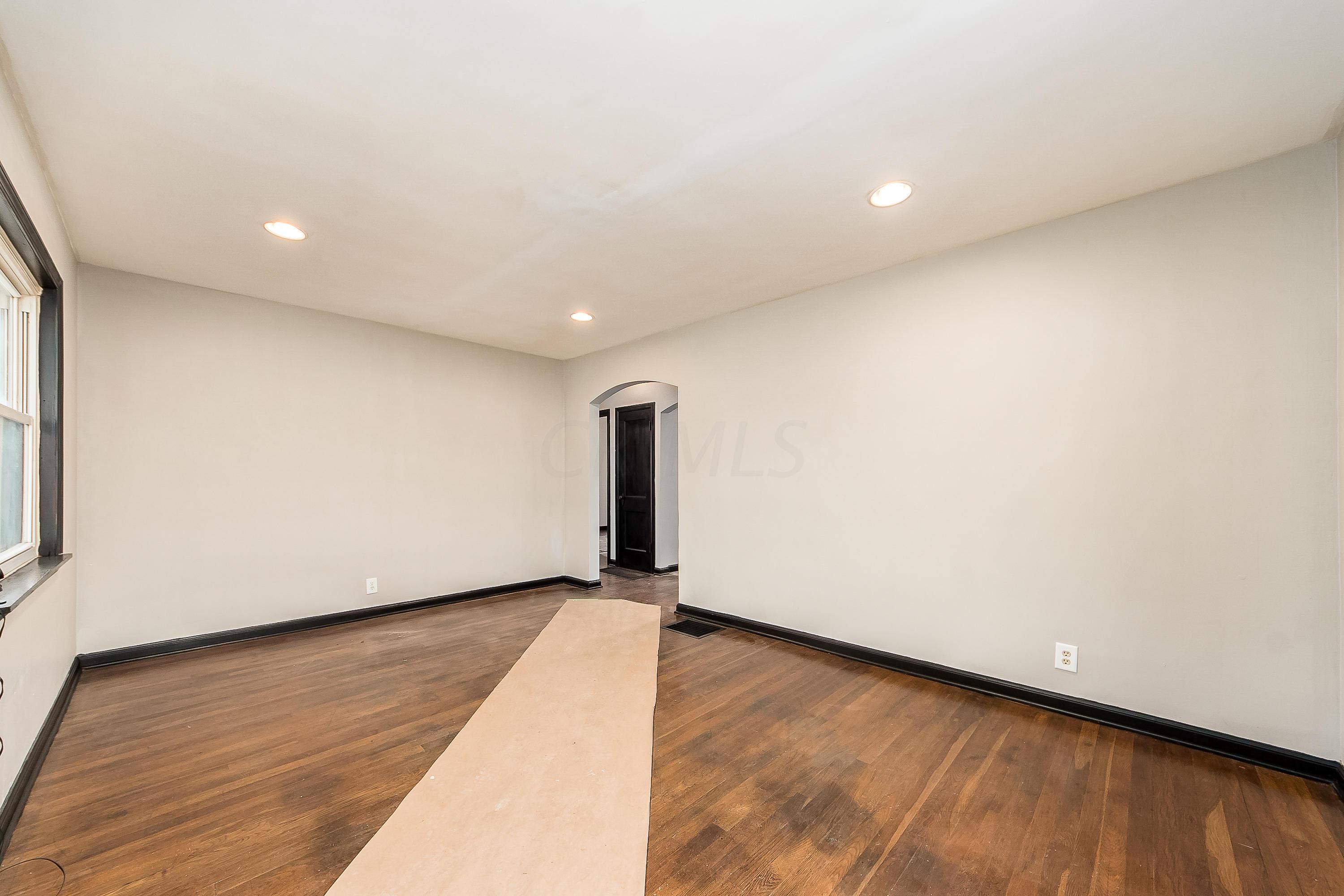199 Lowell Road Columbus, OH 43209 - Photo 9 of 24 Gallery Image 9