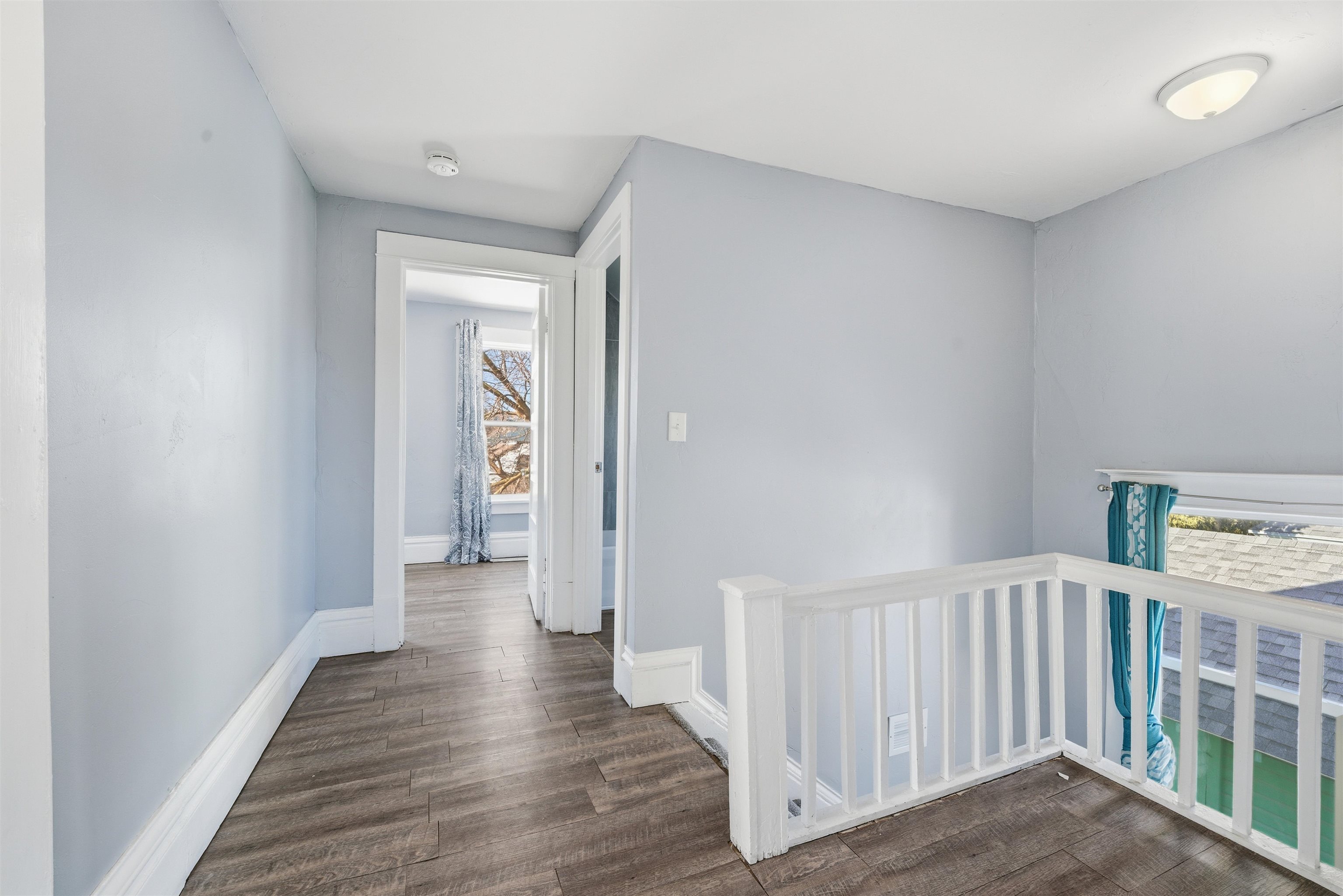 513 Evans Street Oshkosh, WI 54901 - Photo 12 of 21