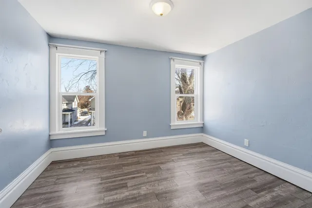 $165,000 | 513 Evans Street, Oshkosh, WI 54901