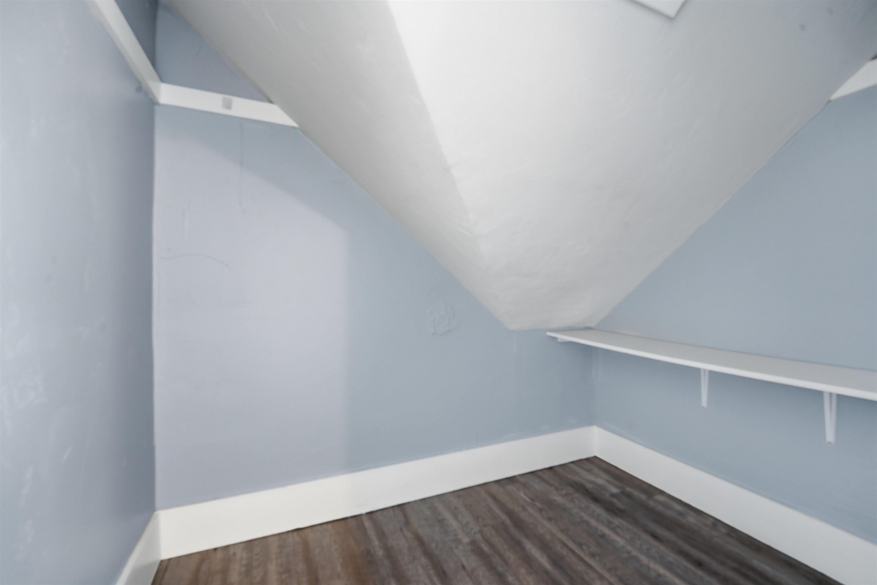 513 Evans Street Oshkosh, WI 54901 - Photo 15 of 21