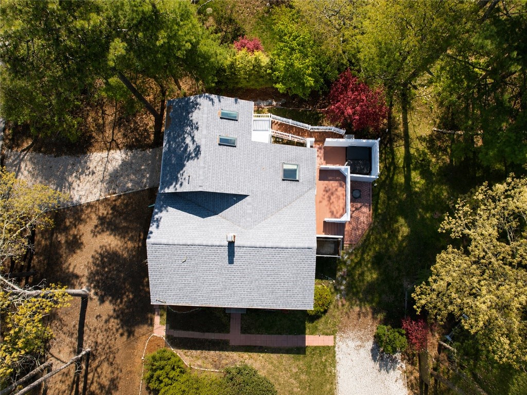 119 Hemlock Road South Kingstown, RI 02879 - Photo 3 of 46