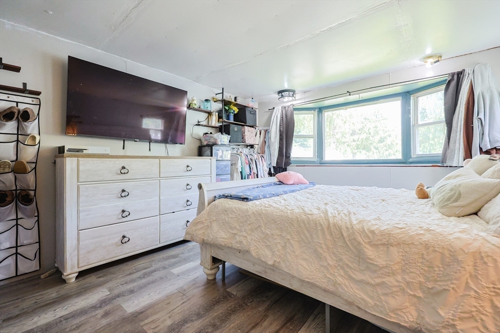 18 Apache Drive North Adams, MA 01247 - Photo 15 of 42