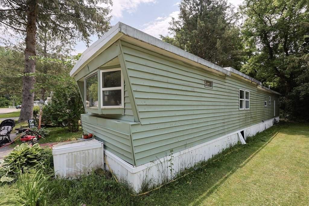 18 Apache Drive North Adams, MA 01247 - Photo 31 of 42