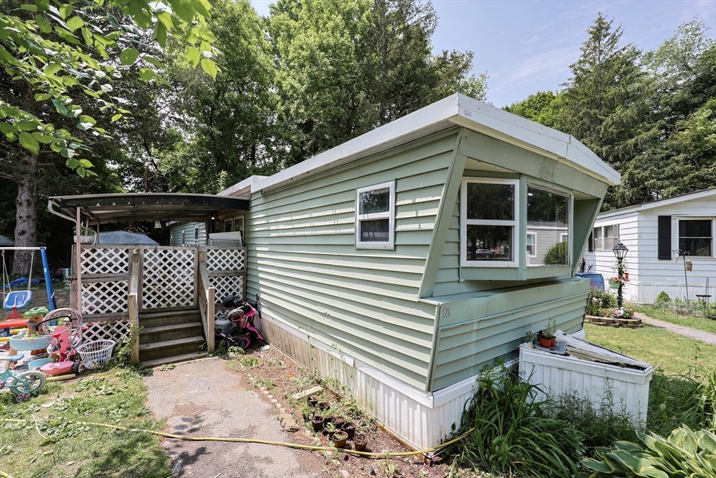 18 Apache Drive North Adams, MA 01247 - Photo 38 of 42