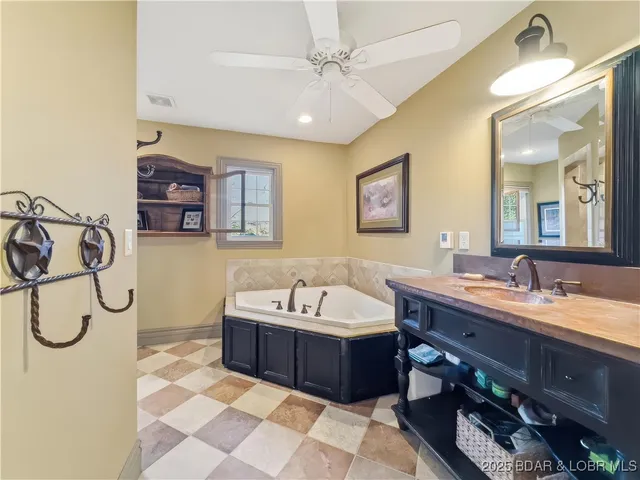 $1,900,000 | 2197 Willow Creek Road, Camdenton, MO 65020